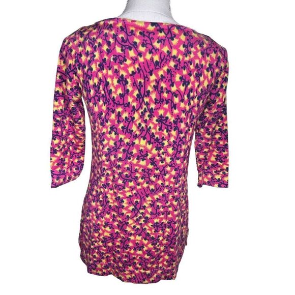 Lilly Pulitzer Women's Pink & Yellow Floral 100% Merino Wool Sweater Size Medium - Picture 4 of 6